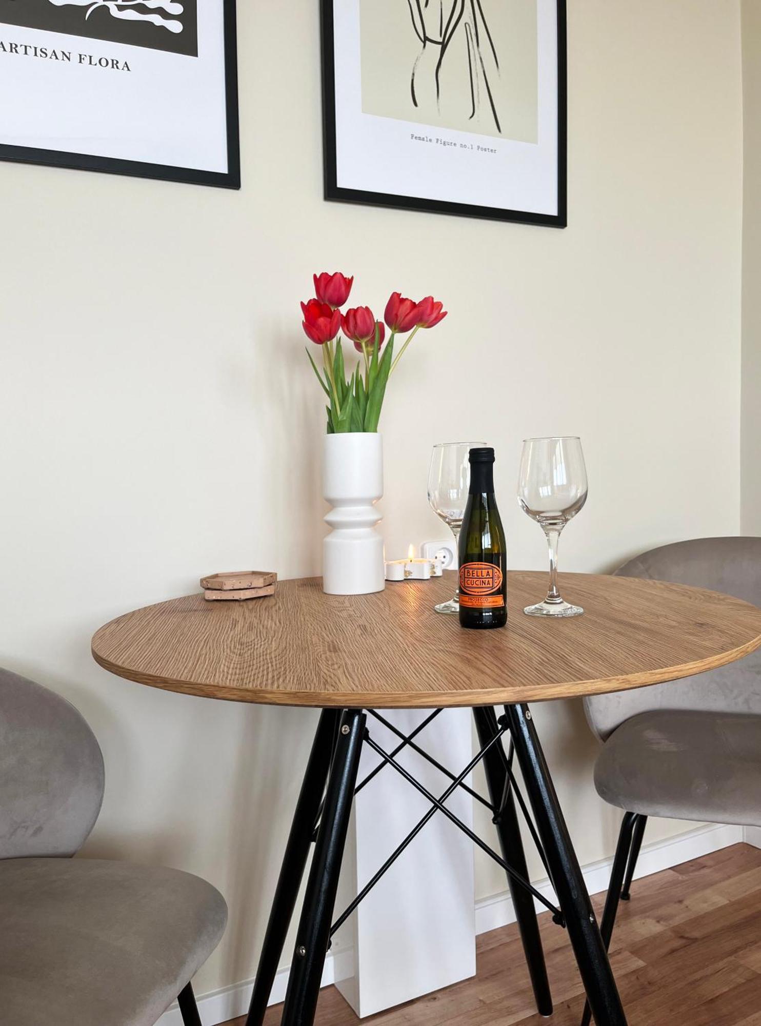Air-Conditioned Studio, Close To City Centre & Tram Stop Bratislava Eksteriør bilde